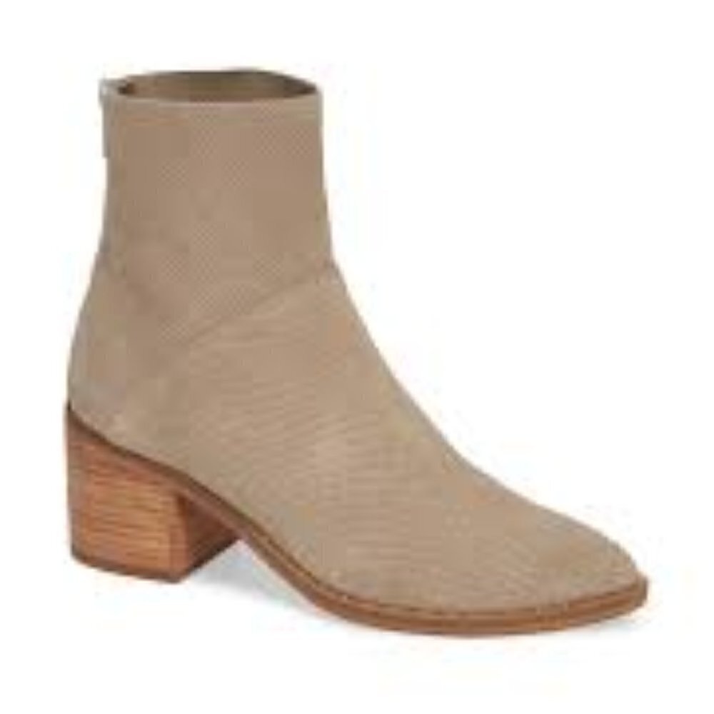 Treasure and Bond Farrah ankle bootie perforated studded grey taupe 10M